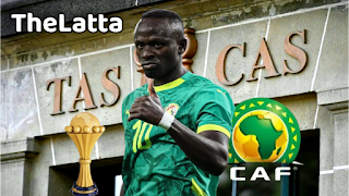 تمرد كروي يهز القارة: السنغال تلوح بالانسحاب من “الكاف” وترفض تسليم الكأس.. هل تشهد إفريقيا ولادة اتحاد جديد؟
