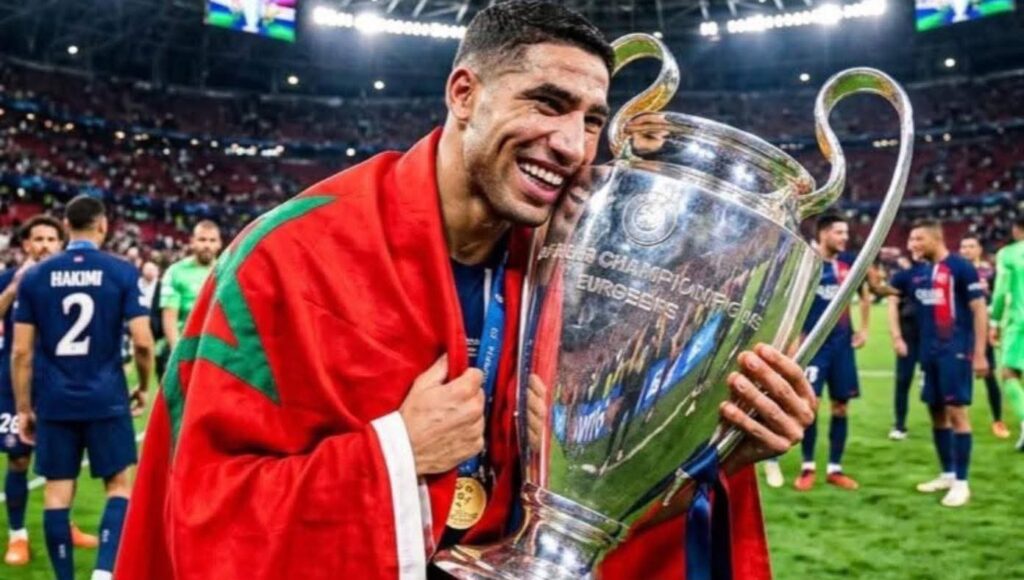 أشرف حكيمي يصبح أكثر لاعب في أفريقيا تتويجا على الإطلاق ب 19 لقب واول عربي افريقي يحصل على 3 دوري أبطال أوروبا 